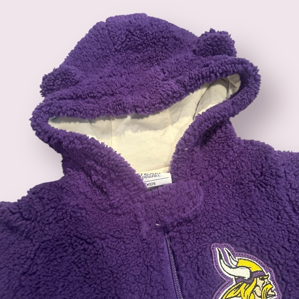 NWT NFL Team Minnesota Vikings Football Fleece Zip Up Footies Sz Newborn - Picture 3 of 8